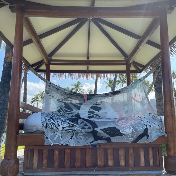 Manawale’a mix plate Pareo - Picture 2 of 4